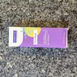 Pro-Gest Balancing Cream with Vitamin D Progesterone 4oz